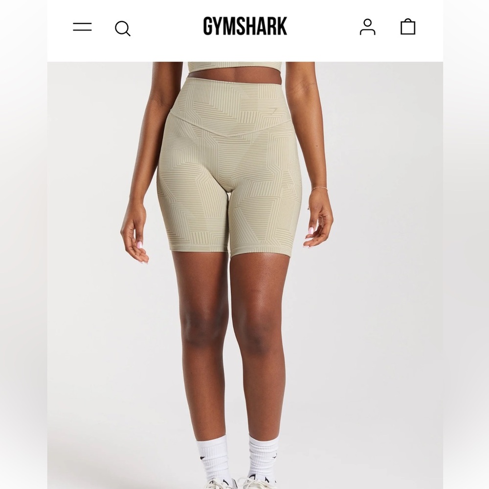 Gymshark Women's Patterned Tan Bike Shorts